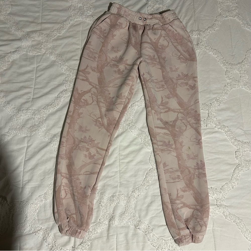 Altered State supersoft camo joggers